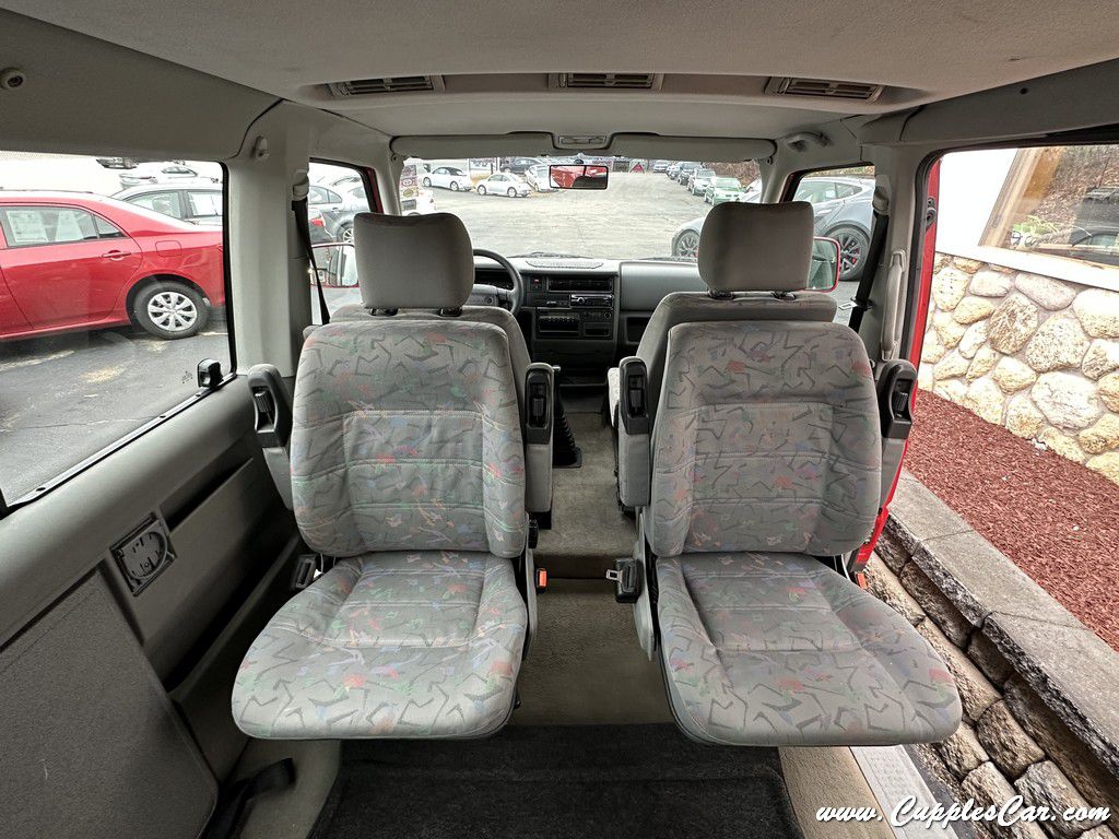 Photo 42 of this VOLKSWAGEN EUROVAN TDI