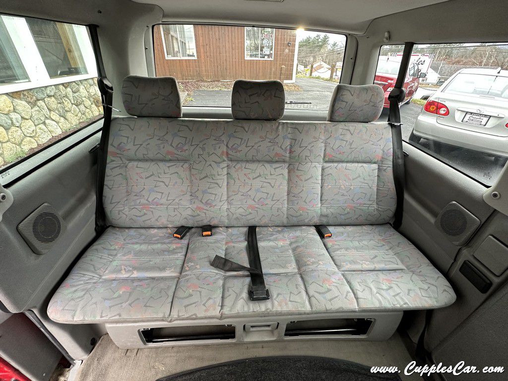 Photo 43 of this VOLKSWAGEN EUROVAN TDI