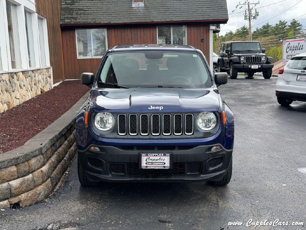 Photo 12 of this JEEP RENEGADE