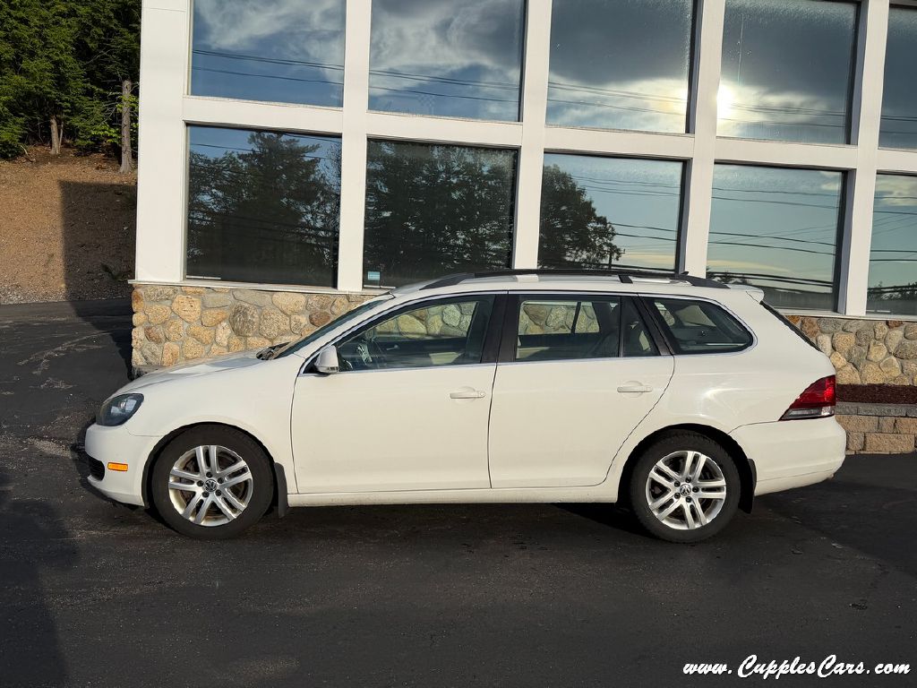 Photo 10 of this VOLKSWAGEN JETTA