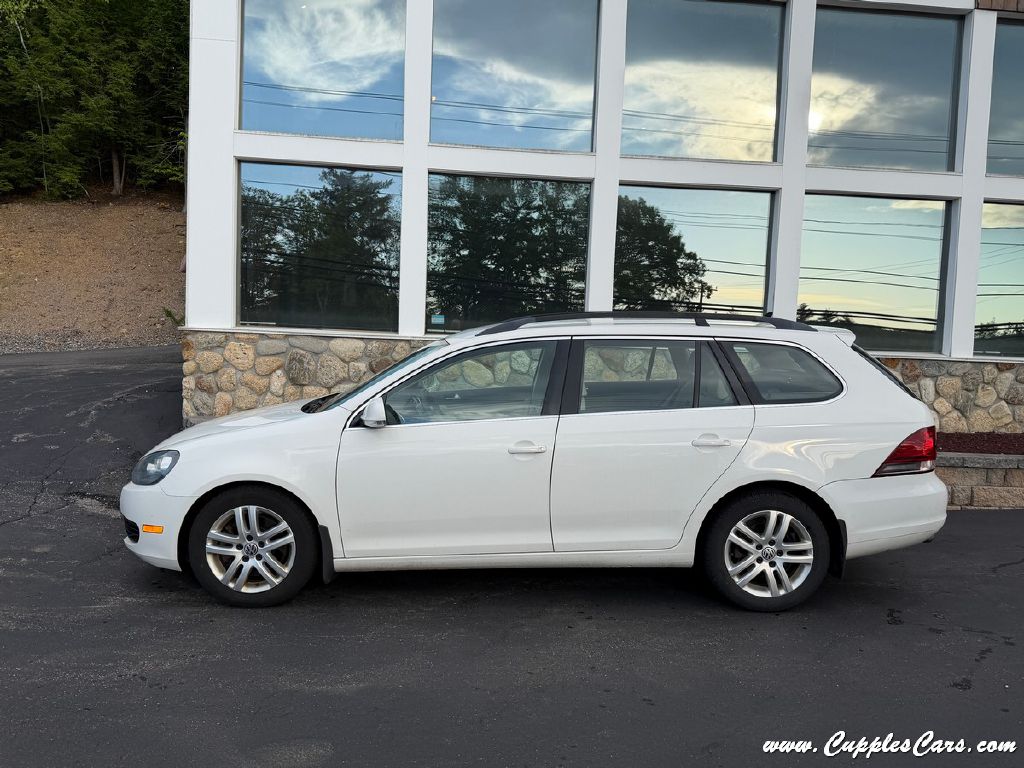 Photo 18 of this VOLKSWAGEN JETTA