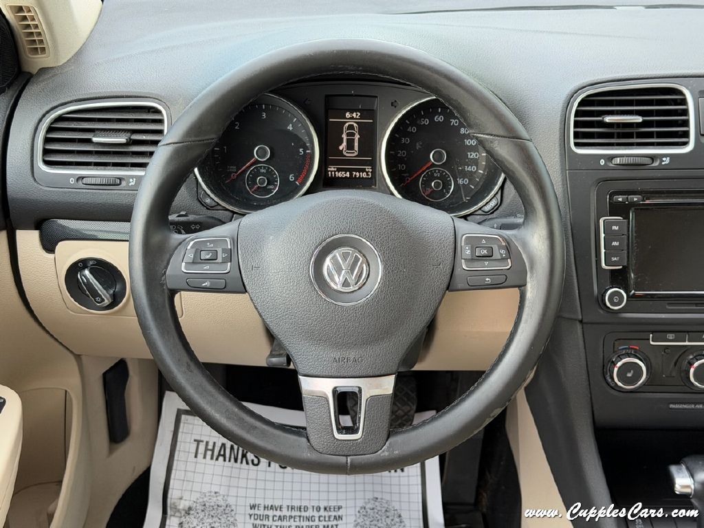 Photo 24 of this VOLKSWAGEN JETTA