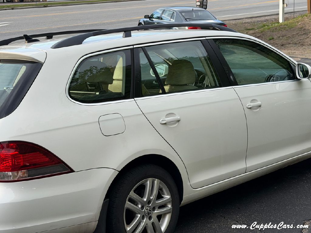 Photo 42 of this VOLKSWAGEN JETTA