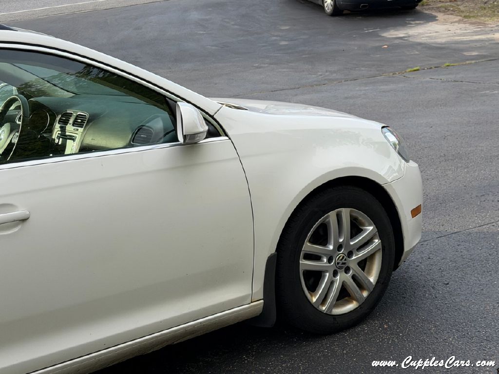 Photo 44 of this VOLKSWAGEN JETTA