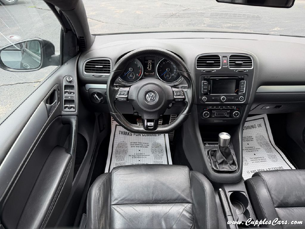 Photo 15 of this VOLKSWAGEN GOLF R