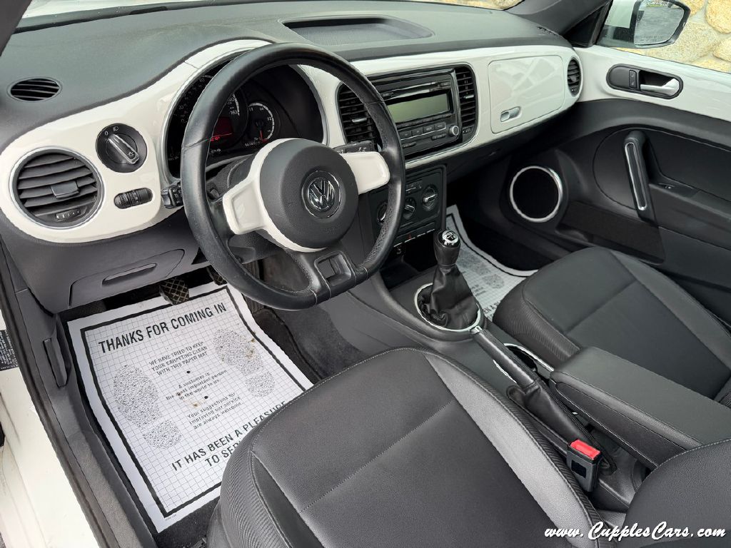 Photo 5 of this VOLKSWAGEN BEETLE