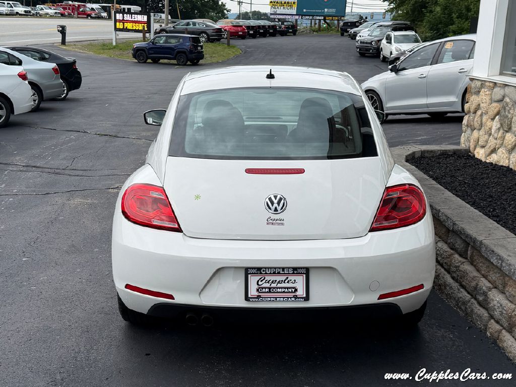 Photo 10 of this VOLKSWAGEN BEETLE