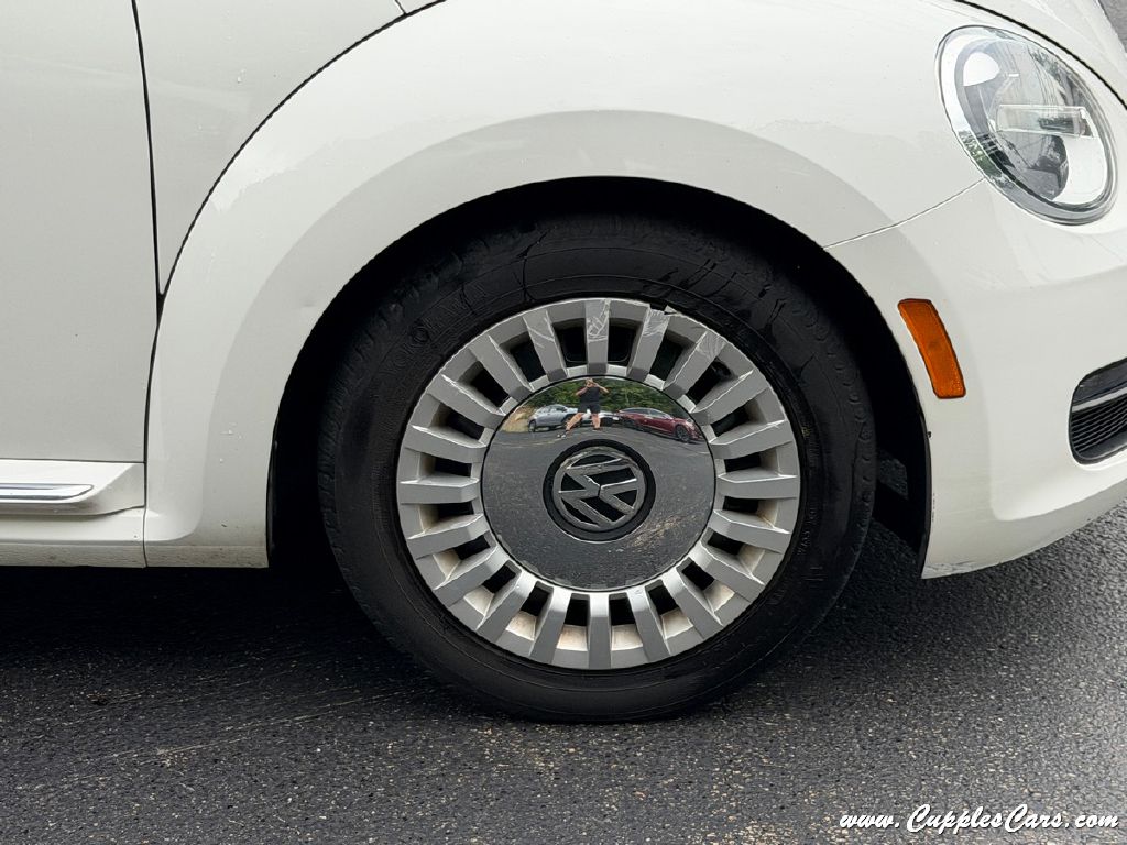 Photo 37 of this VOLKSWAGEN BEETLE