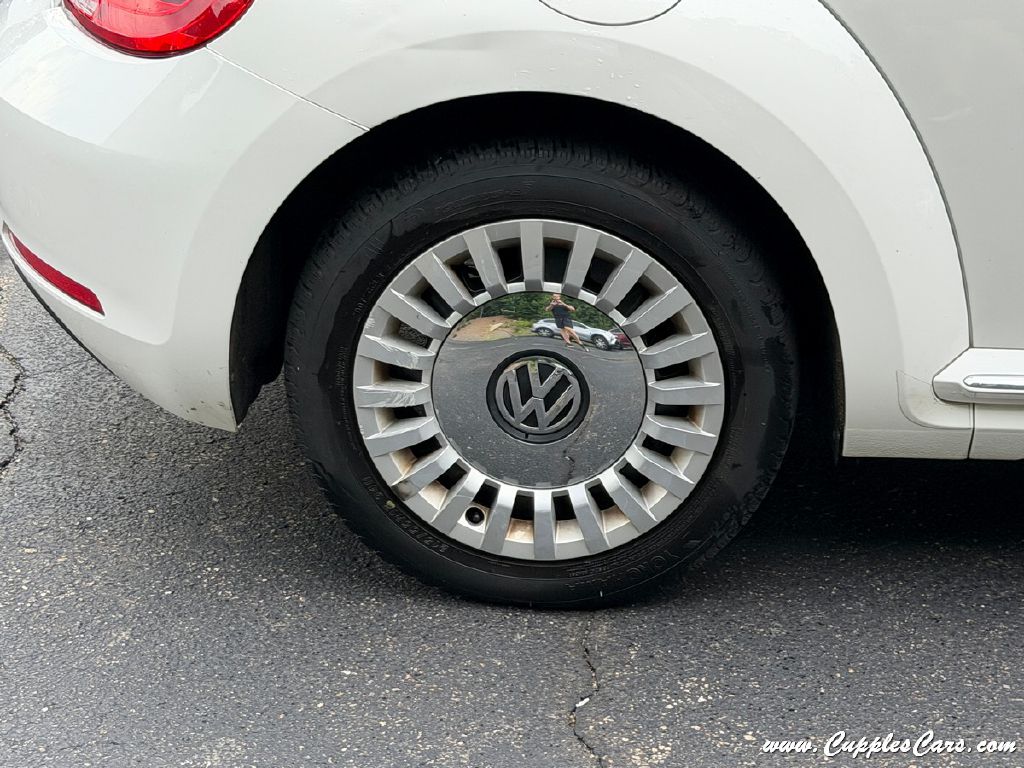 Photo 38 of this VOLKSWAGEN BEETLE
