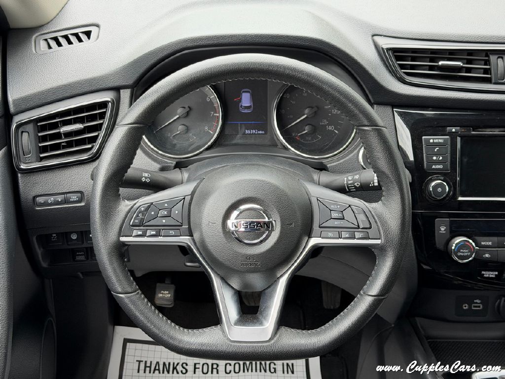 Photo 20 of this NISSAN ROGUE