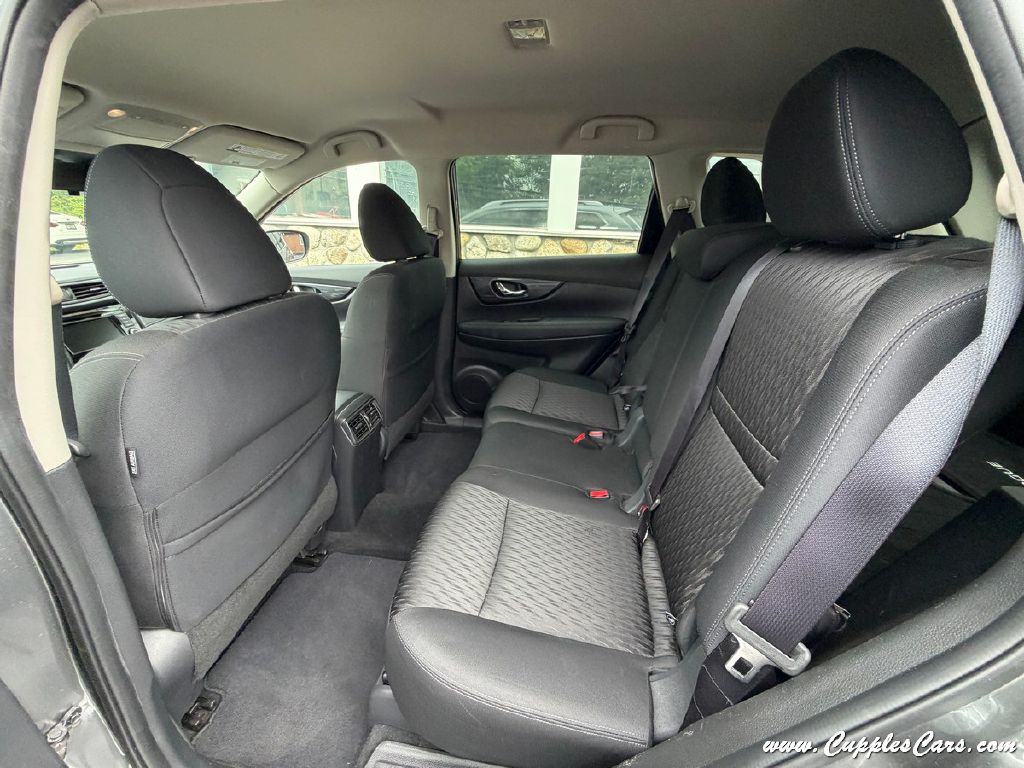 Photo 23 of this NISSAN ROGUE