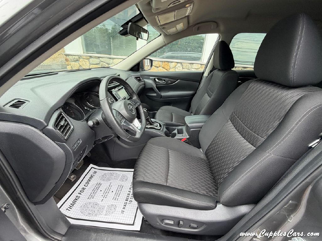 Photo 24 of this NISSAN ROGUE