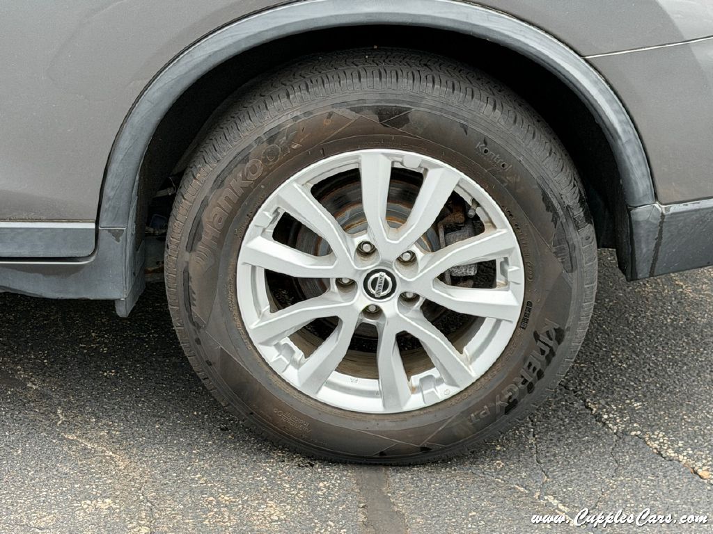 Photo 38 of this NISSAN ROGUE