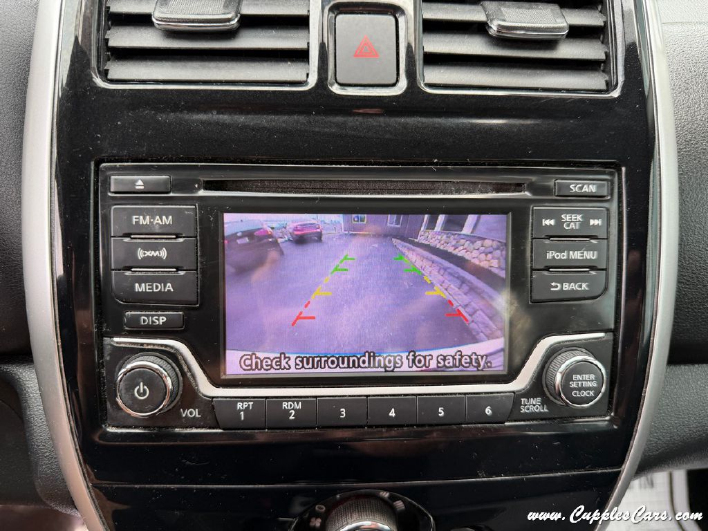 Photo 23 of this NISSAN VERSA