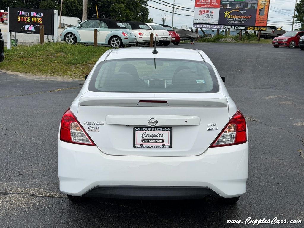 Photo 29 of this NISSAN VERSA