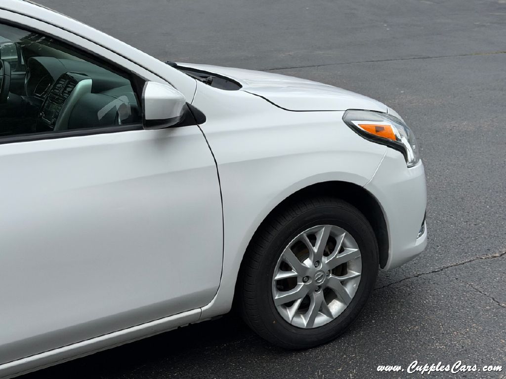 Photo 33 of this NISSAN VERSA