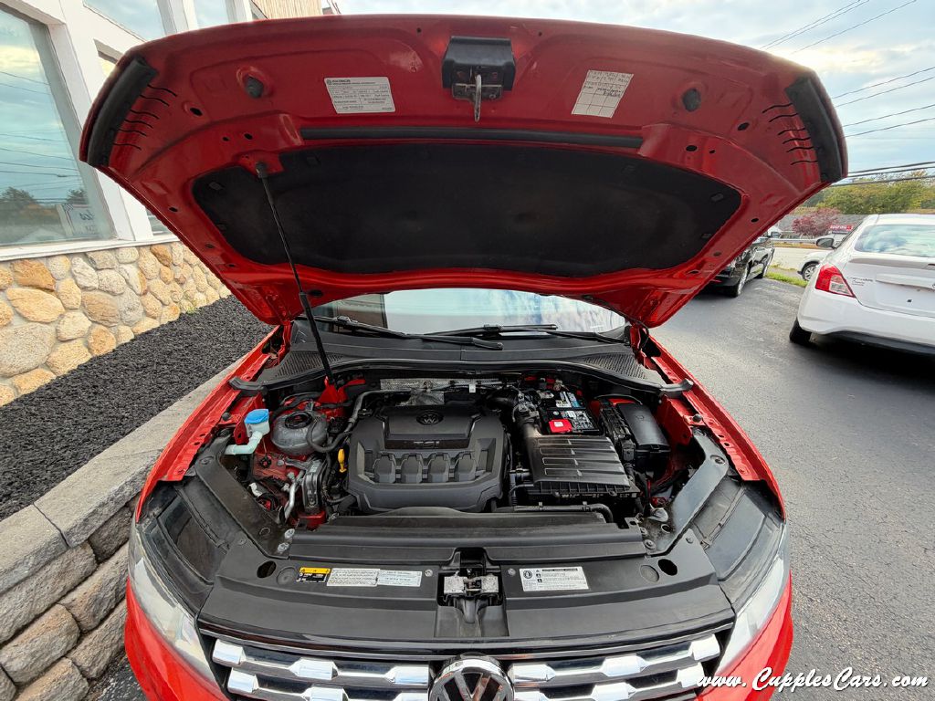 Photo 12 of this VOLKSWAGEN TIGUAN