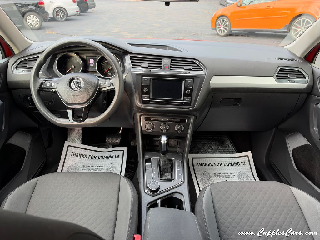 Photo 13 of this VOLKSWAGEN TIGUAN