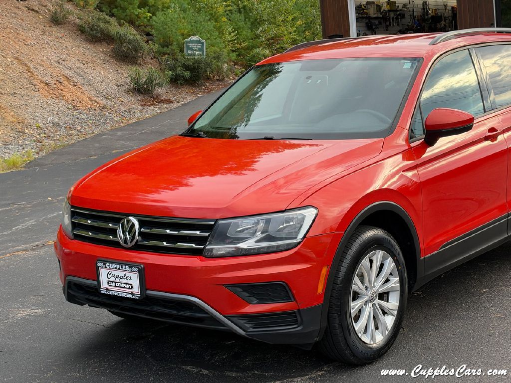 Photo 23 of this VOLKSWAGEN TIGUAN