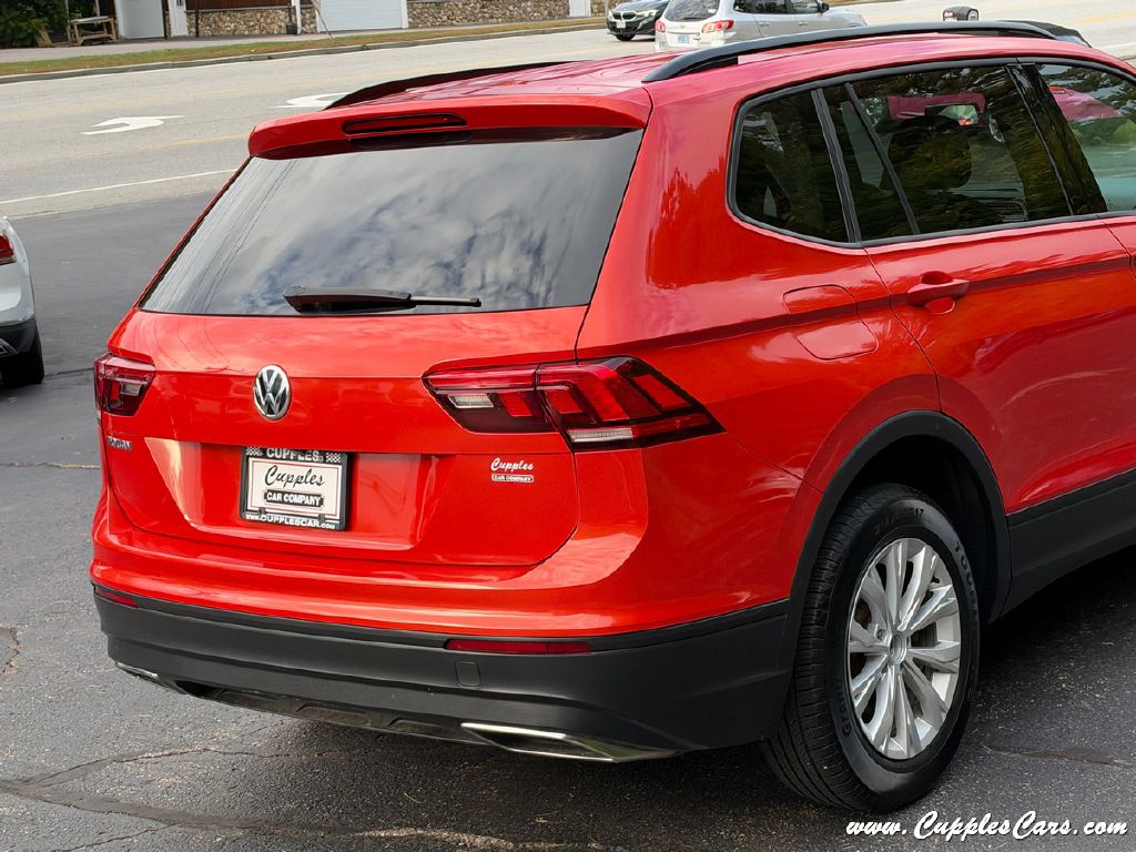 Photo 28 of this VOLKSWAGEN TIGUAN