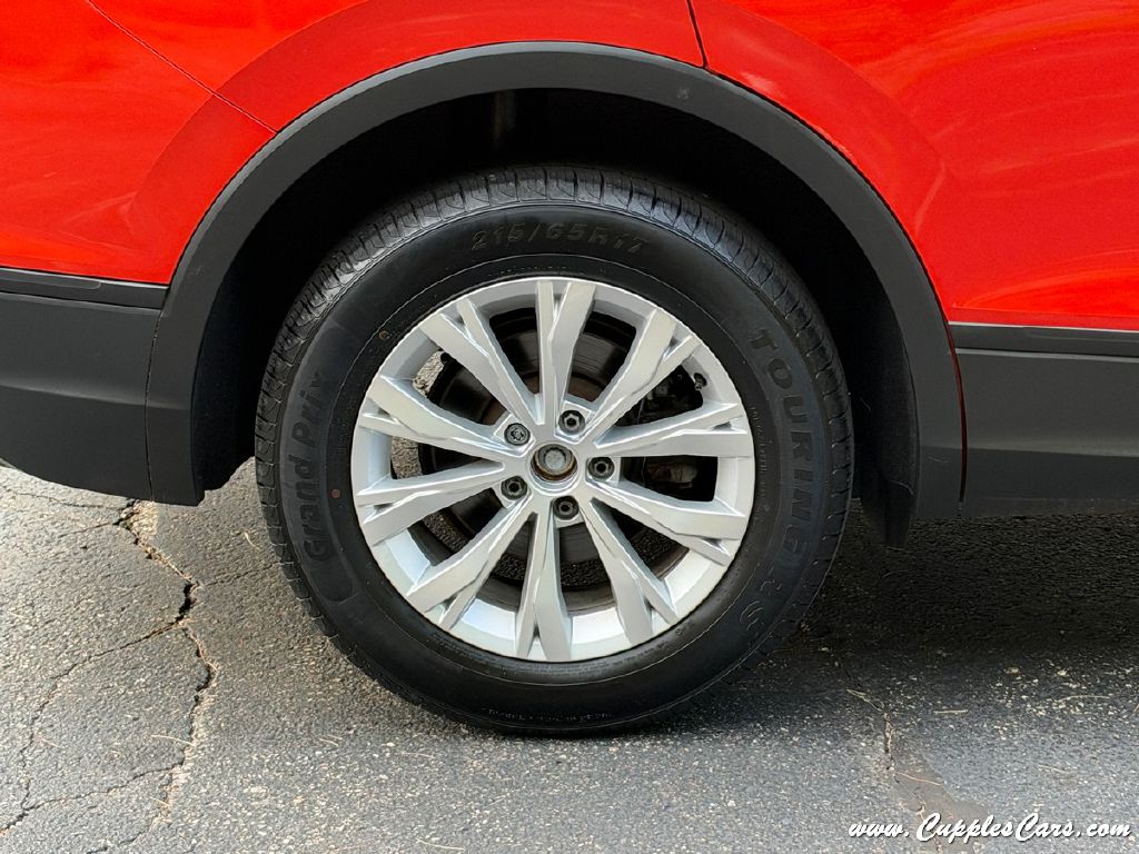 Photo 33 of this VOLKSWAGEN TIGUAN