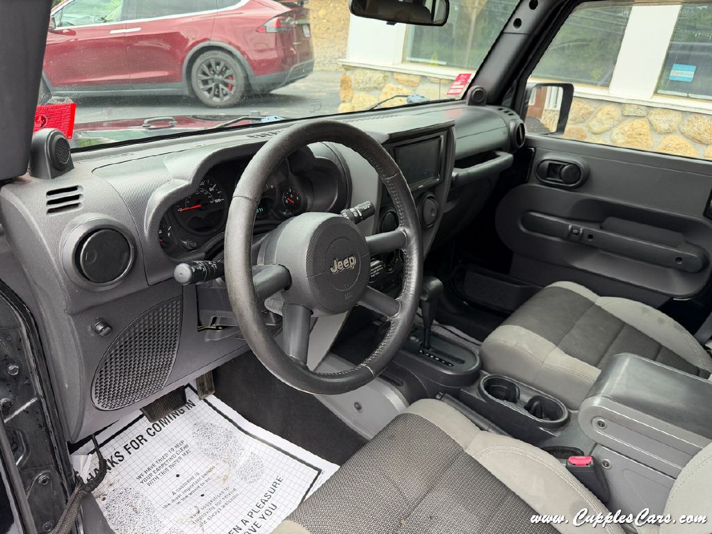 Photo 4 of this JEEP WRANGLER