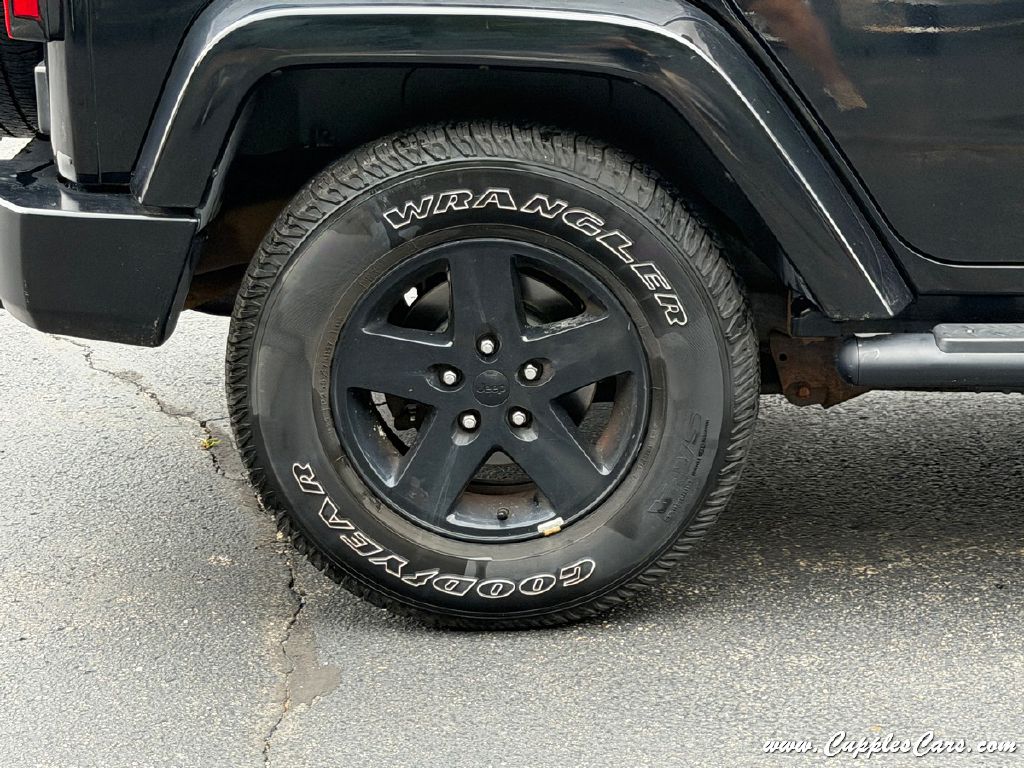 Photo 36 of this JEEP WRANGLER