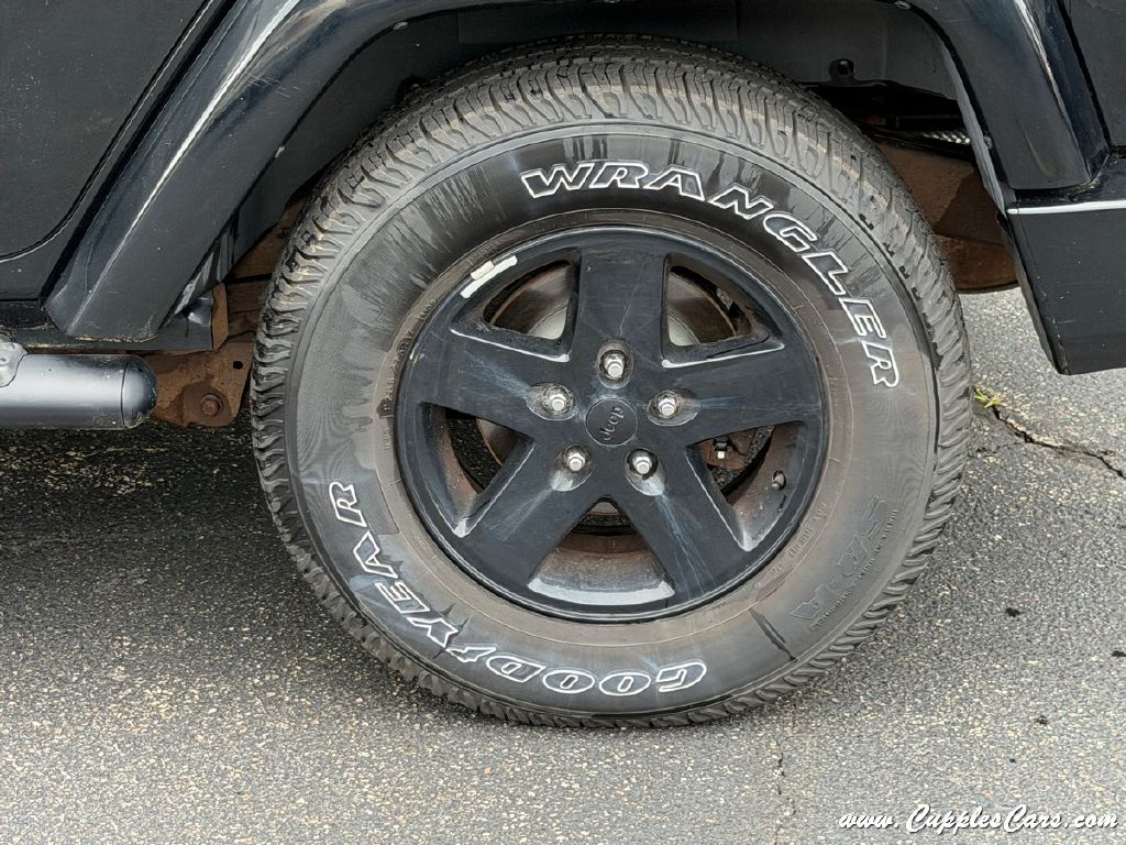 Photo 37 of this JEEP WRANGLER