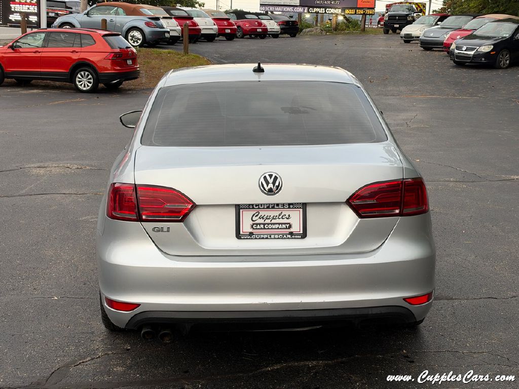 Photo 28 of this VOLKSWAGEN JETTA