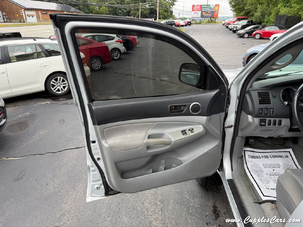 Photo 5 of this TOYOTA TACOMA