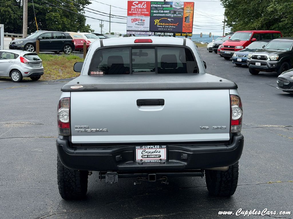 Photo 29 of this TOYOTA TACOMA