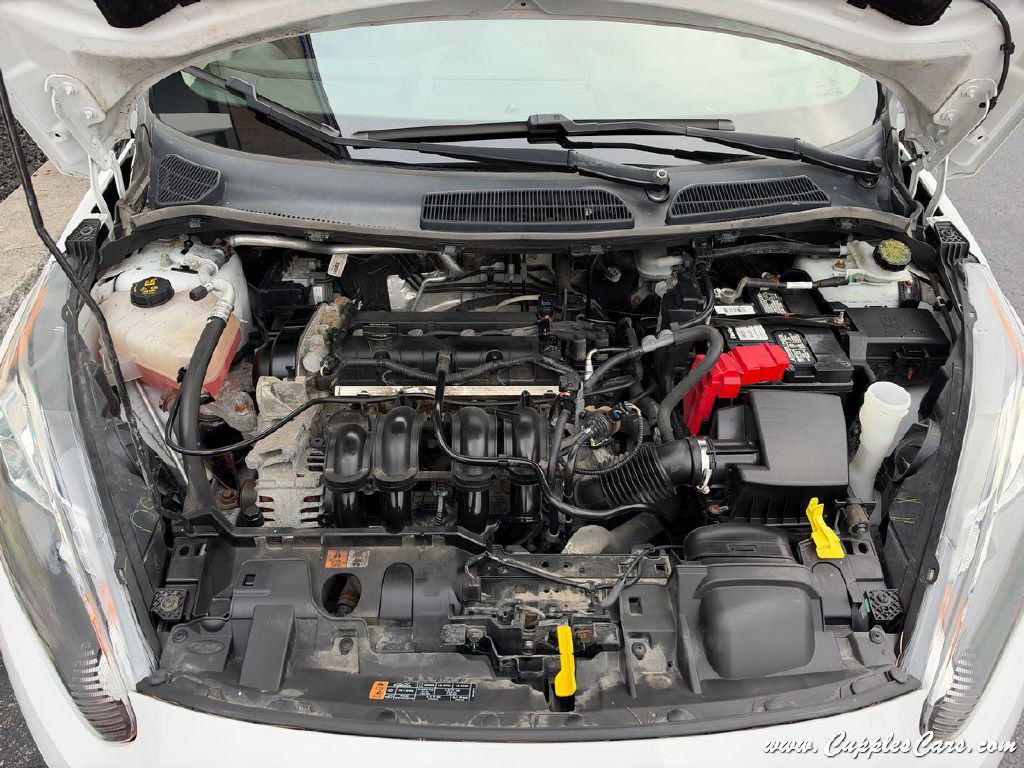 Photo 11 of this FORD FIESTA