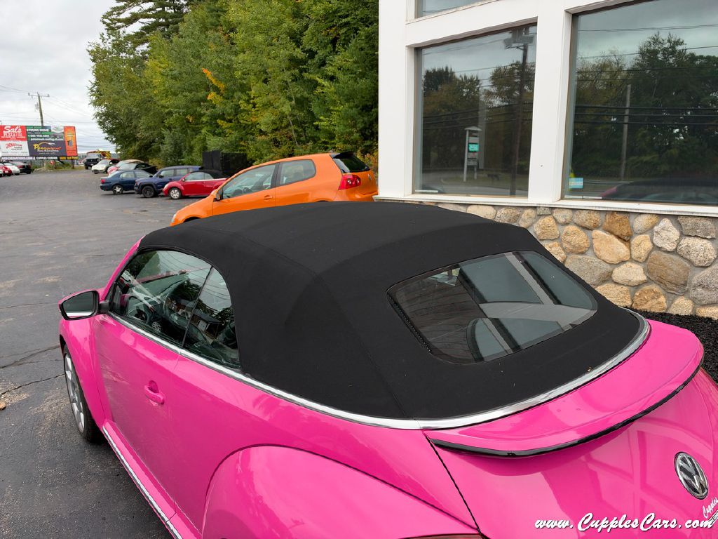 Photo 15 of this VOLKSWAGEN BEETLE