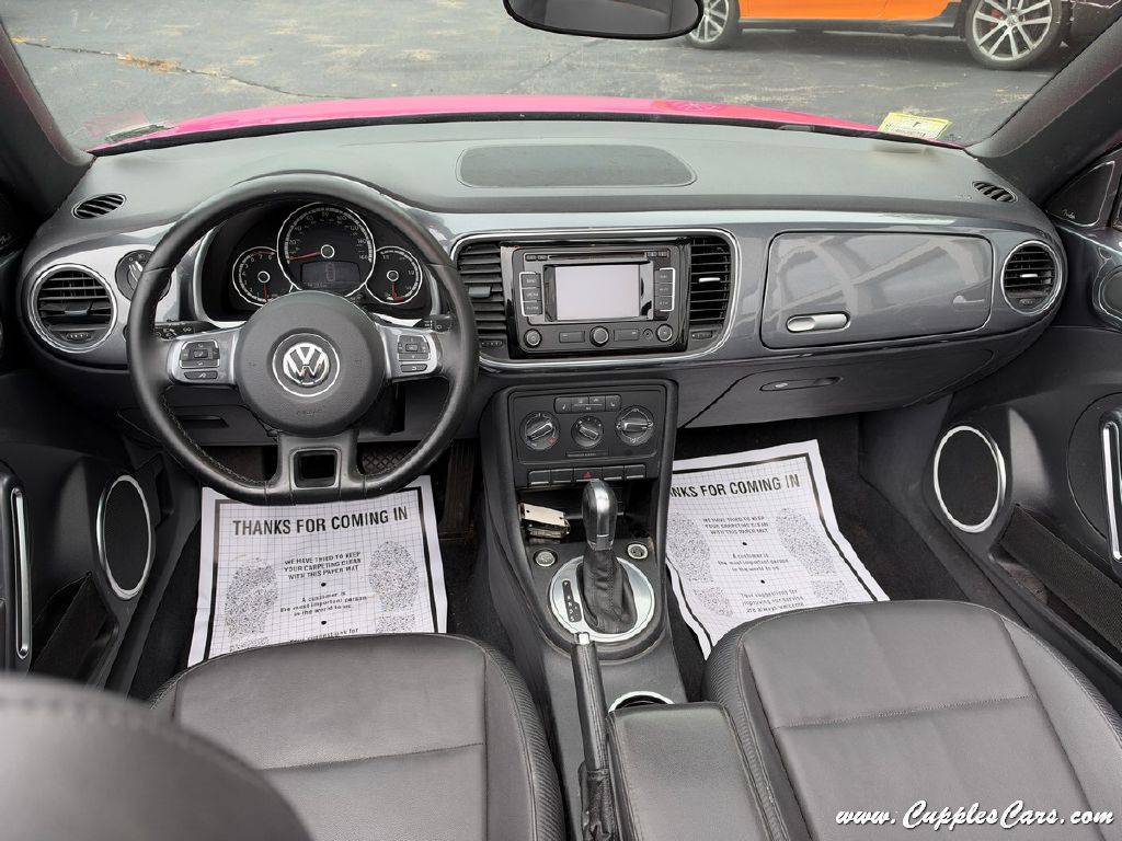 Photo 18 of this VOLKSWAGEN BEETLE