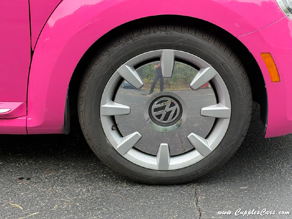 Photo 35 of this VOLKSWAGEN BEETLE
