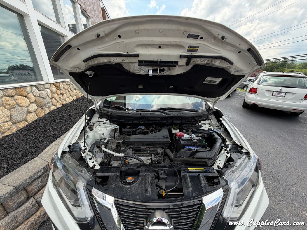 Photo 12 of this NISSAN ROGUE