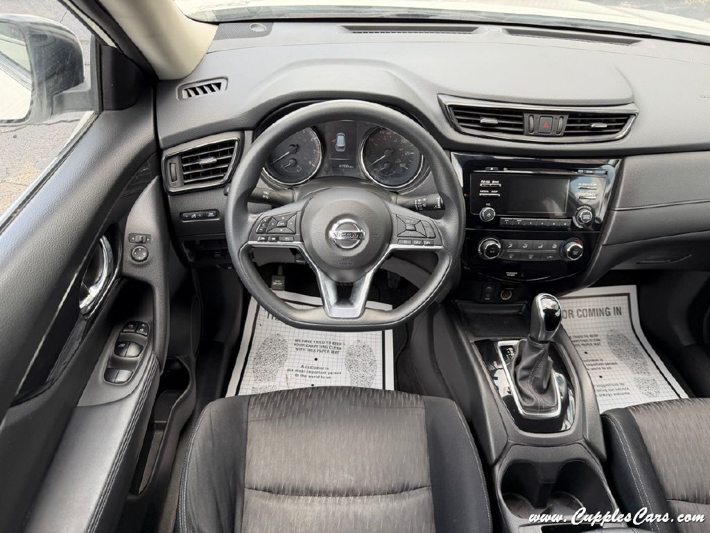 Photo 16 of this NISSAN ROGUE