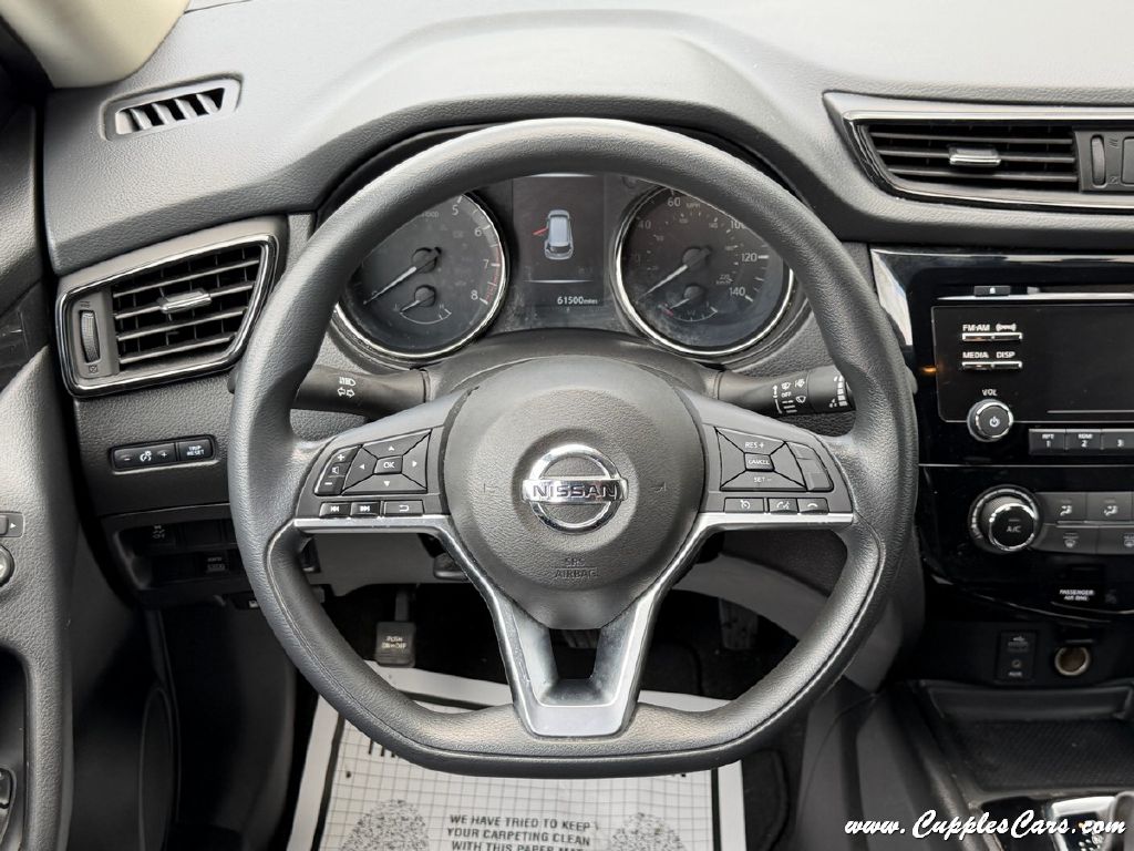Photo 19 of this NISSAN ROGUE