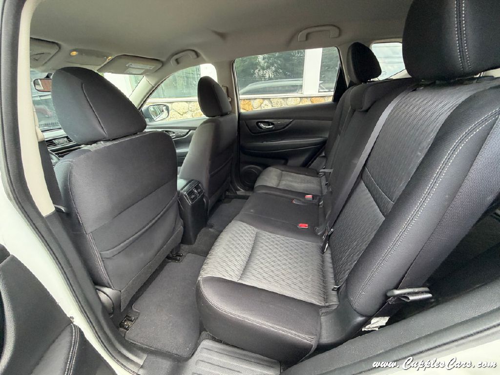Photo 22 of this NISSAN ROGUE