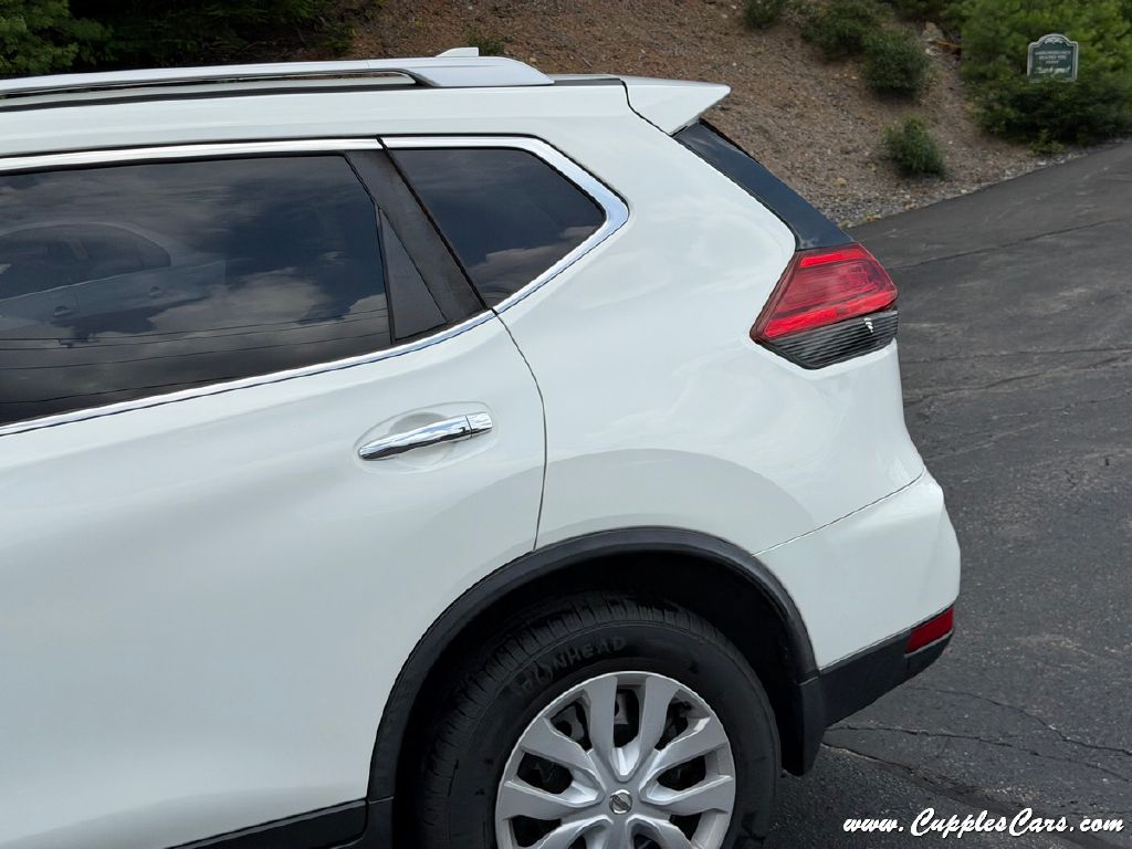 Photo 28 of this NISSAN ROGUE