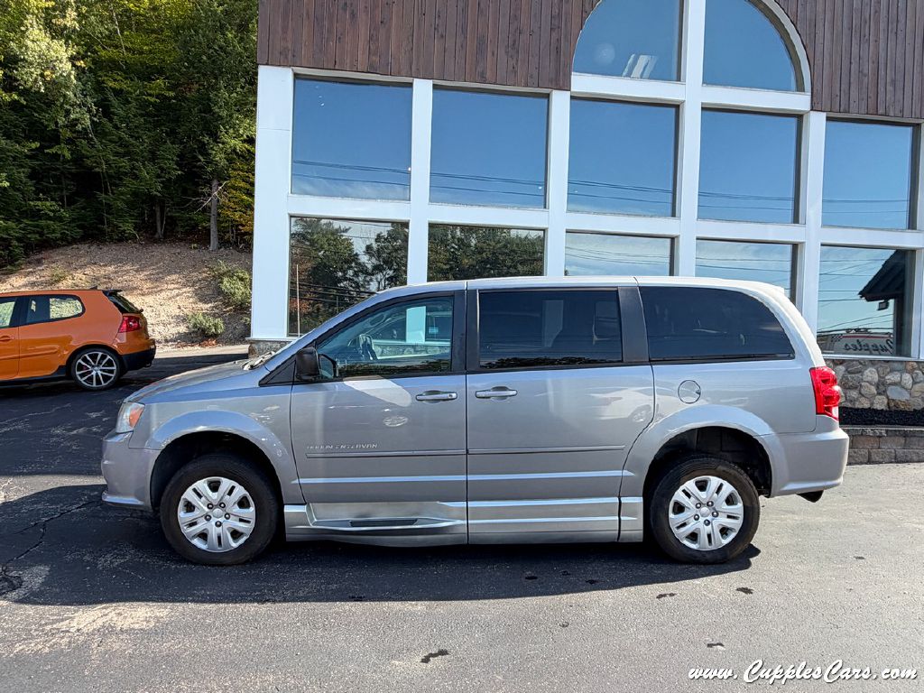 Photo 11 of this DODGE GRAND CARAVAN