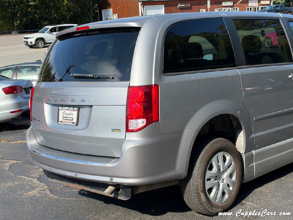 Photo 23 of this DODGE GRAND CARAVAN