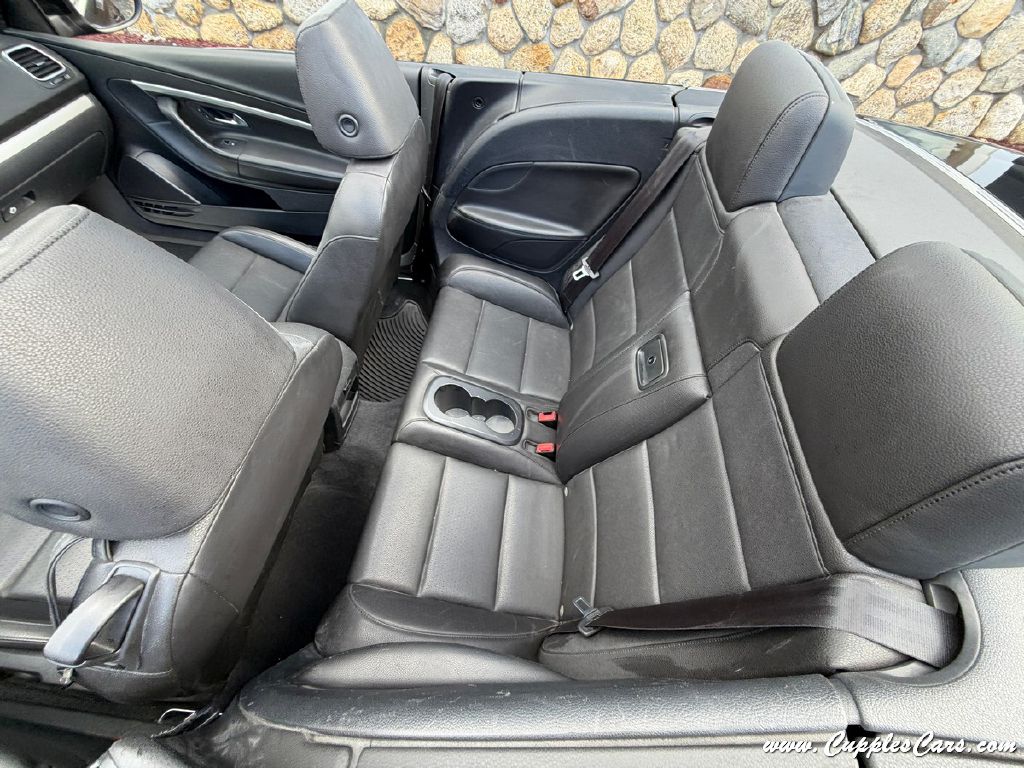 Photo 22 of this VOLKSWAGEN EOS