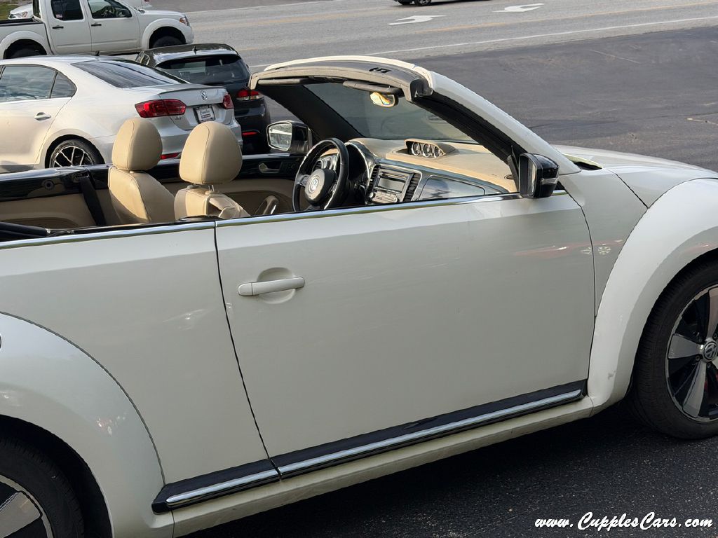 Photo 34 of this VOLKSWAGEN BEETLE