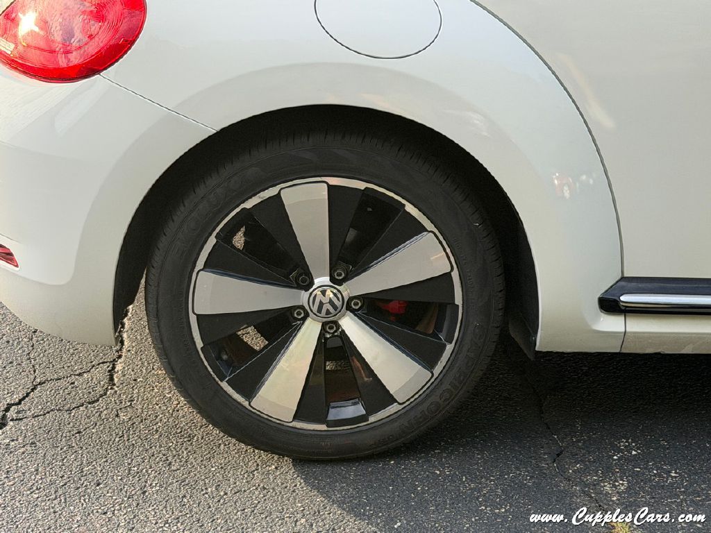 Photo 37 of this VOLKSWAGEN BEETLE