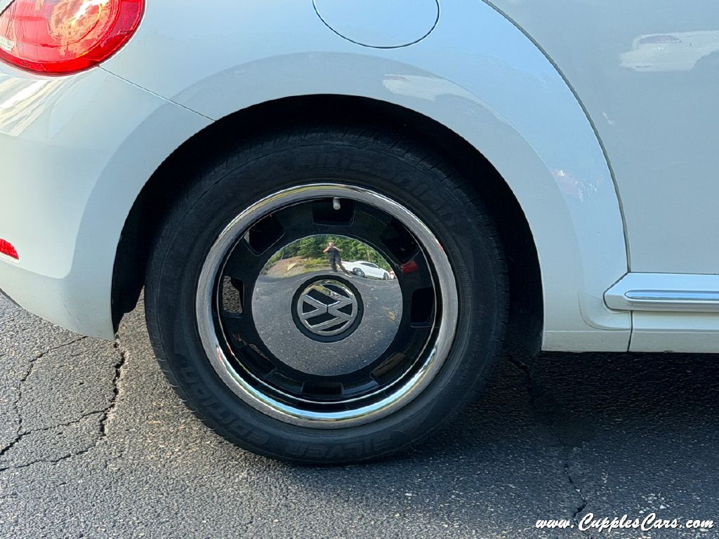 Photo 30 of this VOLKSWAGEN BEETLE