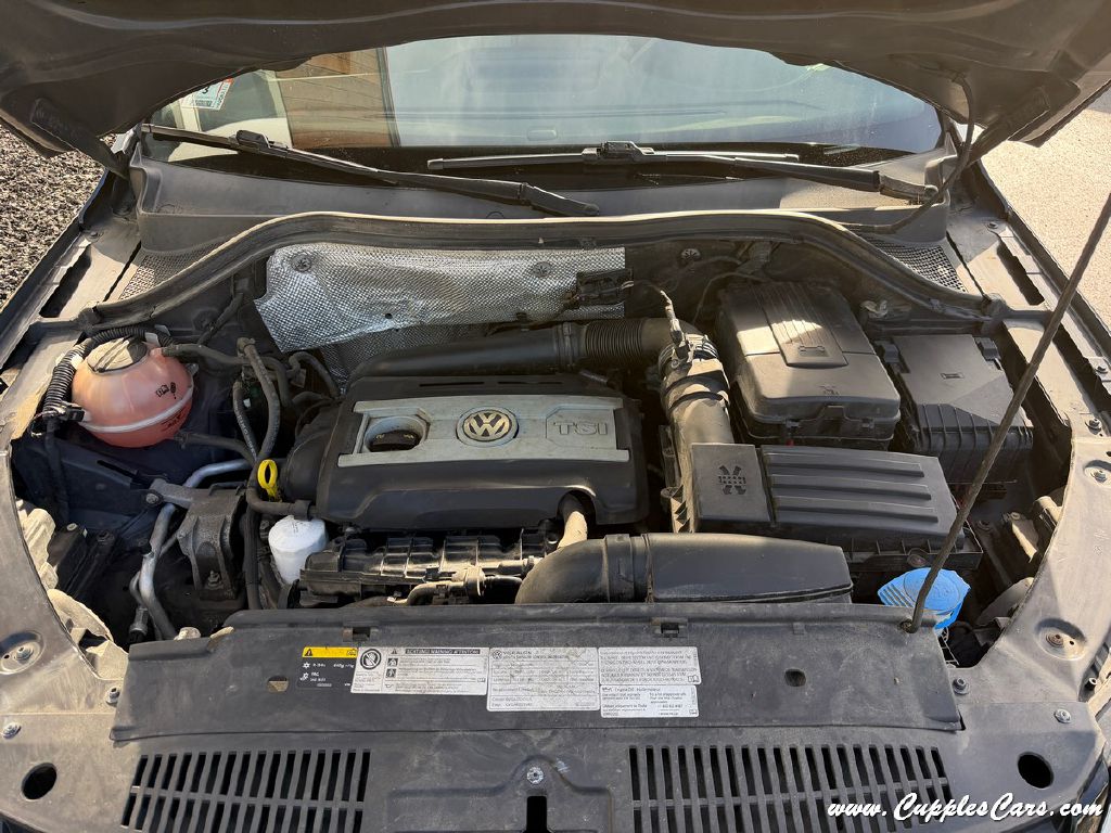 Photo 13 of this VOLKSWAGEN TIGUAN