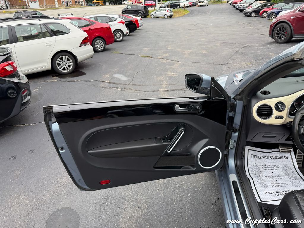 Photo 6 of this VOLKSWAGEN BEETLE