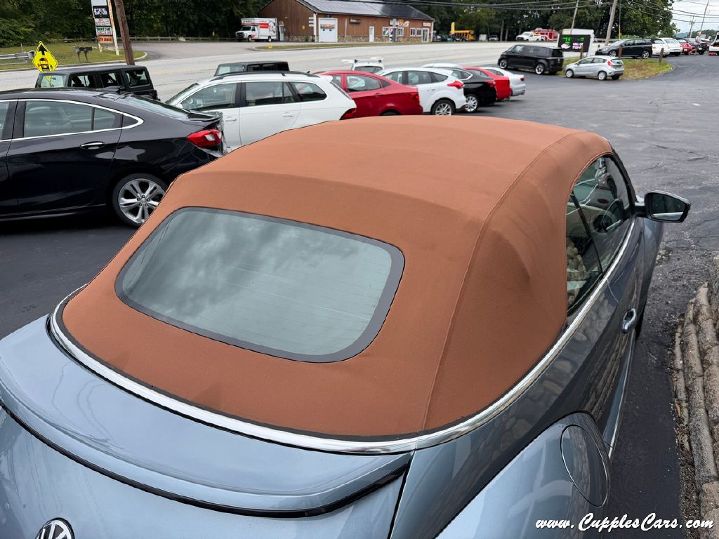 Photo 15 of this VOLKSWAGEN BEETLE