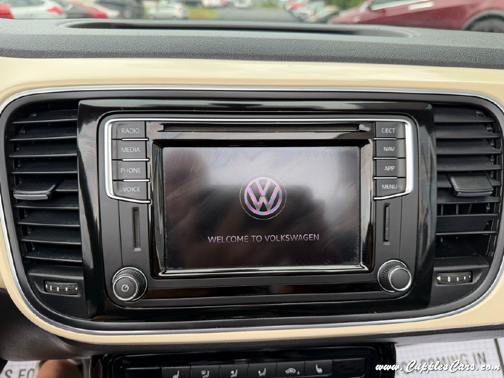 Photo 30 of this VOLKSWAGEN BEETLE